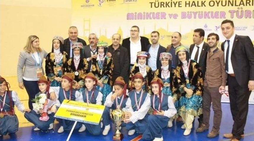 Thof Hakkari İl Temsilcisi Zerek&rsquo;ten Beşiktaş Belediyesi&rsquo;ne Teşekk&uuml;r