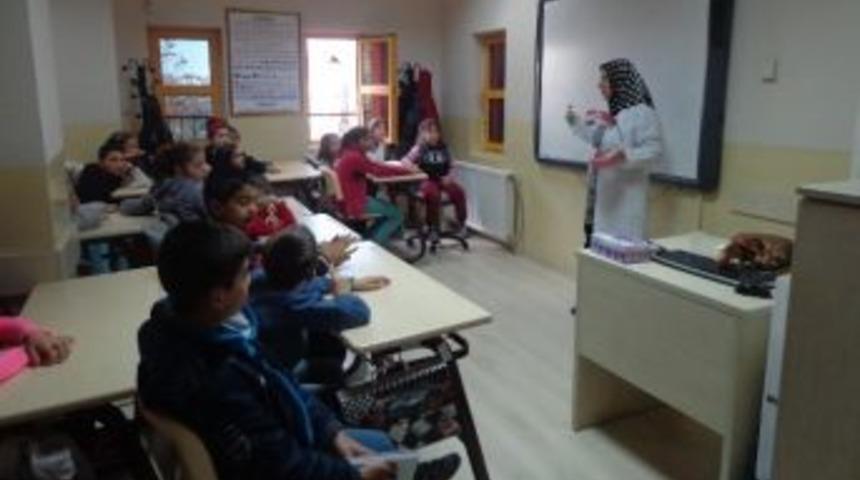 Bilgievi&rsquo;nde Ağız Ve Diş Sağlığı Semineri