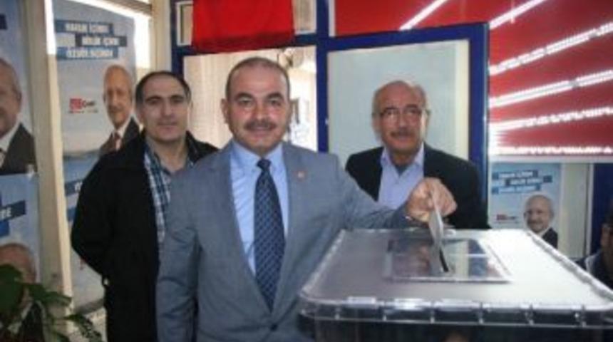 Chp Kilis Merkez İl&ccedil;e Başkanlığı&rsquo;na Yeniden Talat Kurt Se&ccedil;ildi