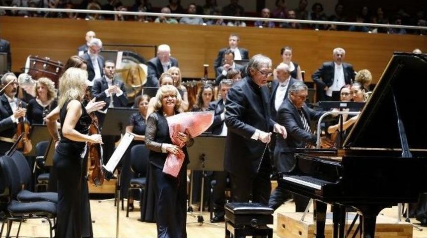 Konak&rsquo;ta Piyano Resitali