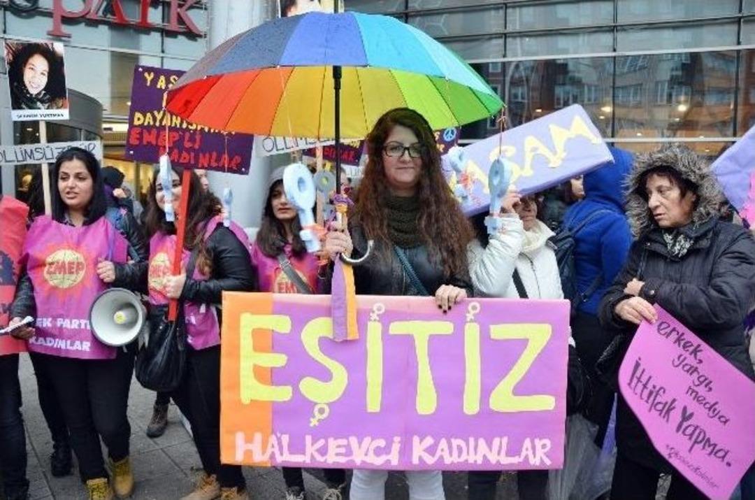 Eskişehir&rsquo;de Kadınlar &Ouml;zg&uuml;rl&uuml;k İ&ccedil;in Y&uuml;r&uuml;d&uuml;