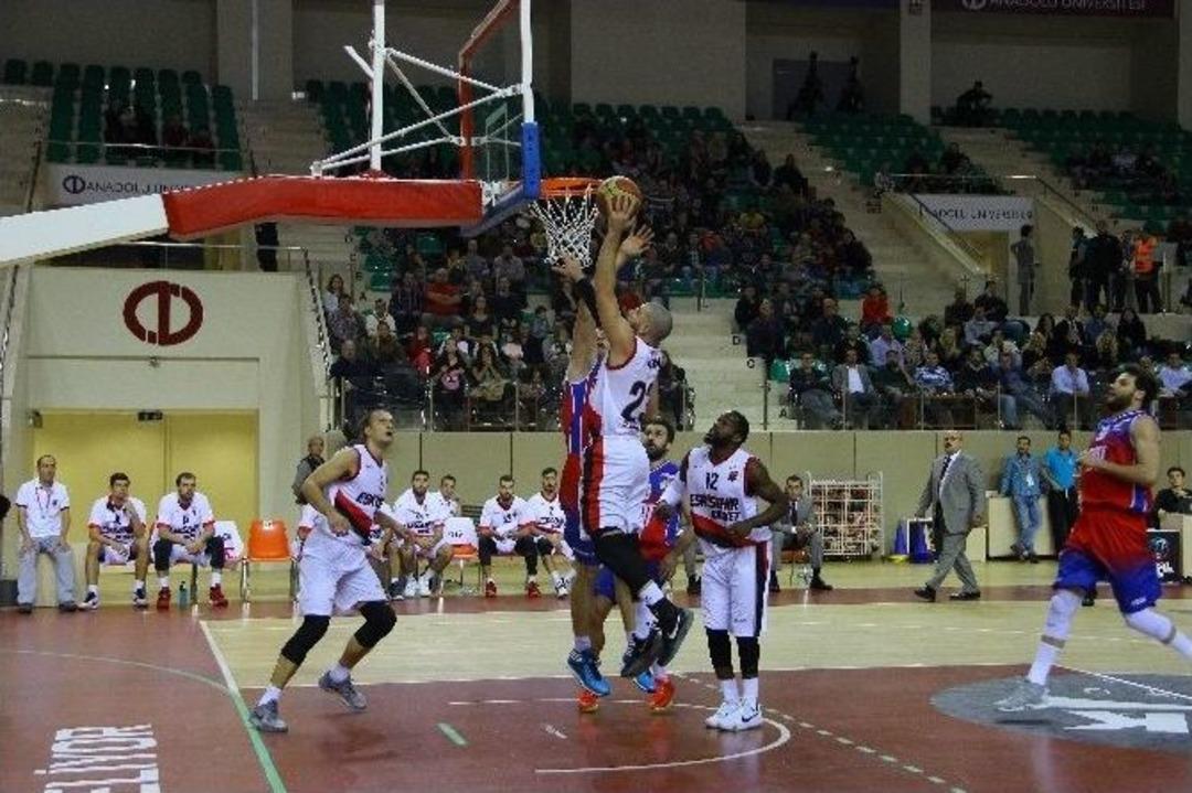 Eskişehir Basket, Lidere Kaybetti