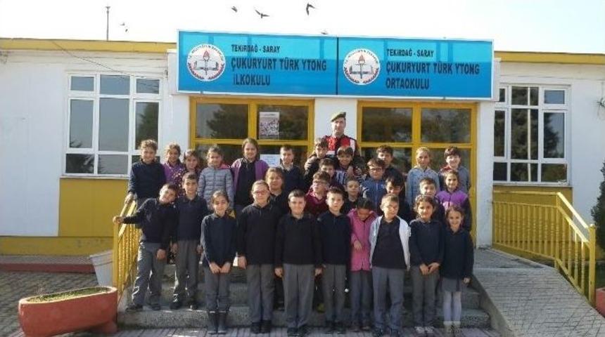 Saray Jandarmadan Öğrencilere Trafik Eğitimi