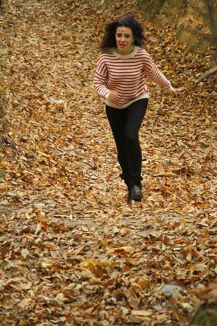 Umutsuz Ev Kadınları 101 - 102. Bölüm Galerisi G3