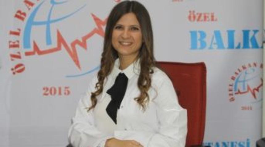 Duygusal Boşluk Erkeklerde De Yeme Krizine Neden Oluyor