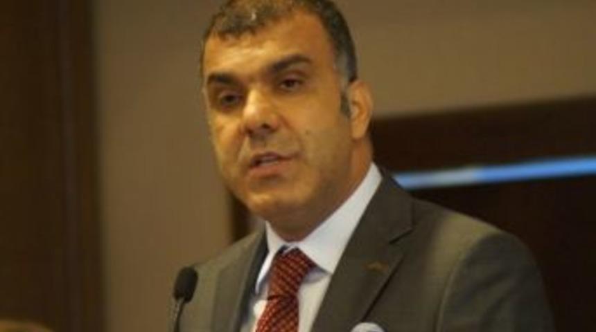 T&uuml;rkonfed Y&ouml;netim Kurulu Başkanı Tarkan Kadooğlu;