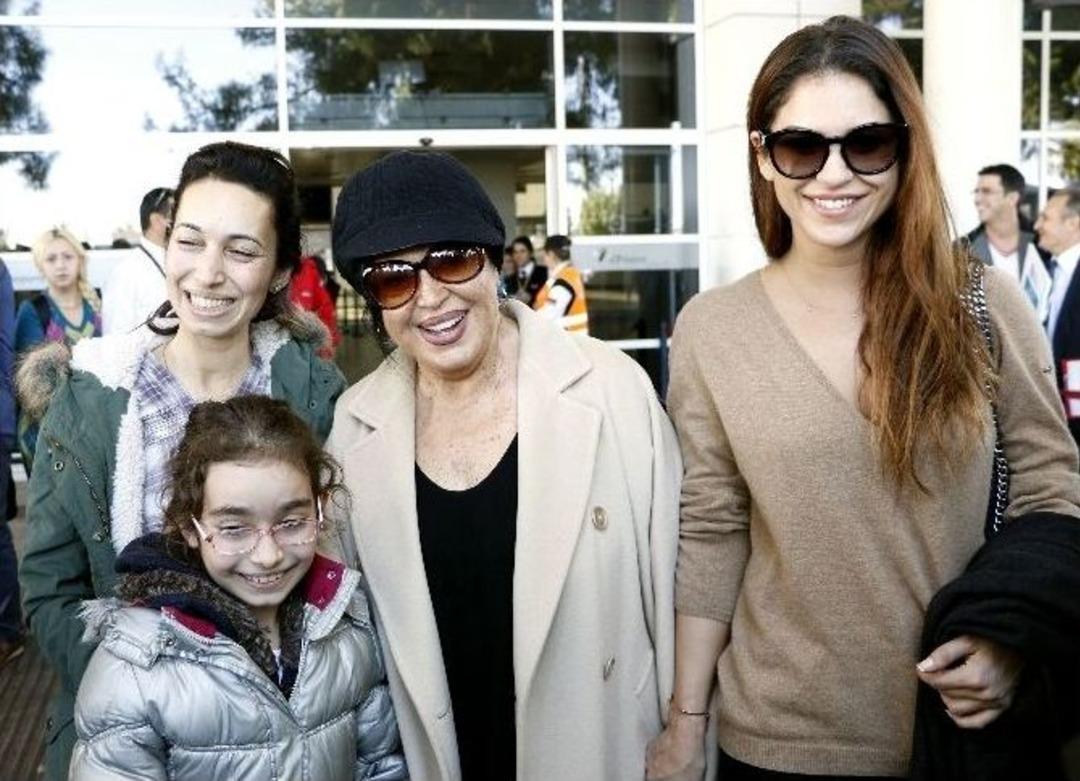 T&uuml;rkan Şoray İki &ldquo;yağmur&rdquo; Arasında Dilek Tuttu