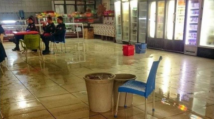 (&ouml;zel) İzmir Emniyetinin &rsquo;suyu&rsquo; &Ccedil;ıktı