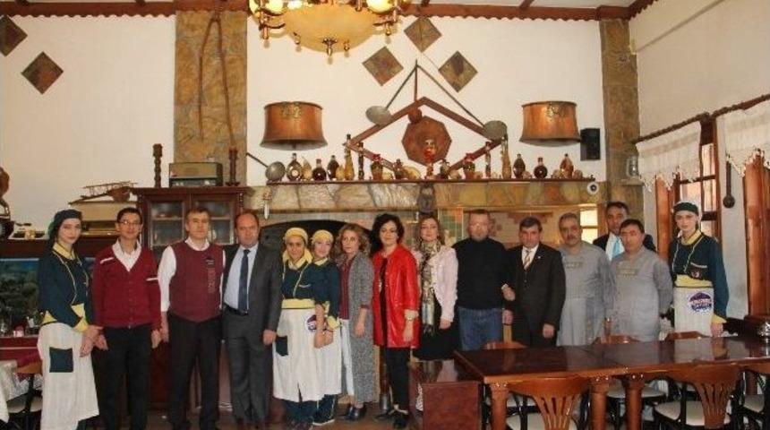 &Uuml;nl&uuml; Gurmeler &Ccedil;orum&rsquo;da