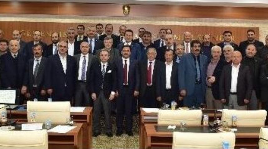 B&uuml;t&ccedil;eler Oy Birliğiyle Meclis&rsquo;ten Ge&ccedil;ti