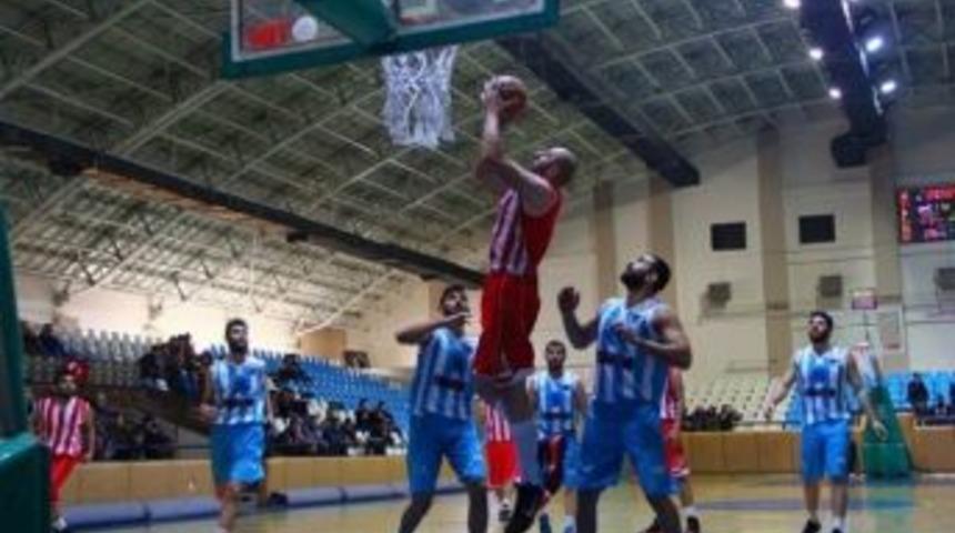 Erzincan Galibiyet Serisini S&uuml;rd&uuml;ruyor