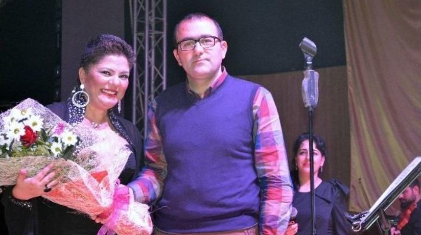 İzel&rsquo;den &Ouml;ğretmenlere &Ouml;zel Konser