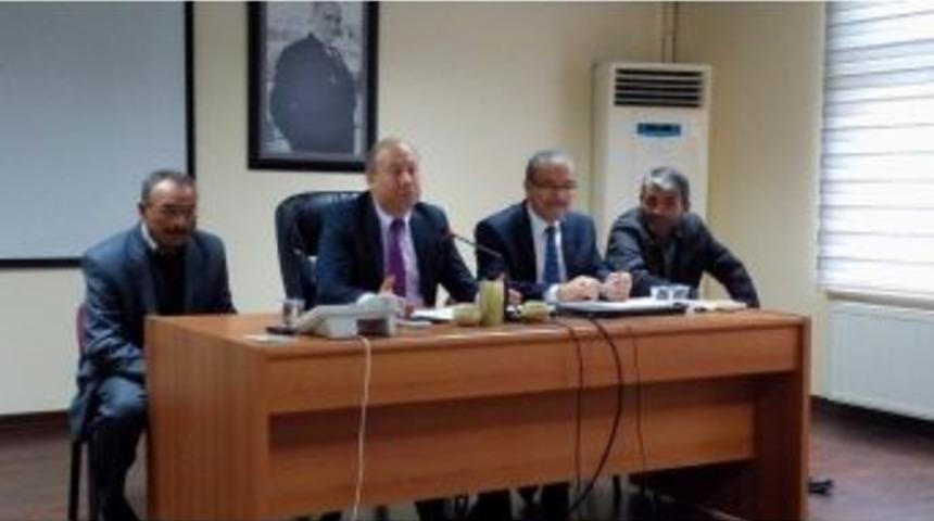 Merkez İl&ccedil;e K&ouml;ylerine Hizmet G&ouml;t&uuml;rme Birliği Toplandı