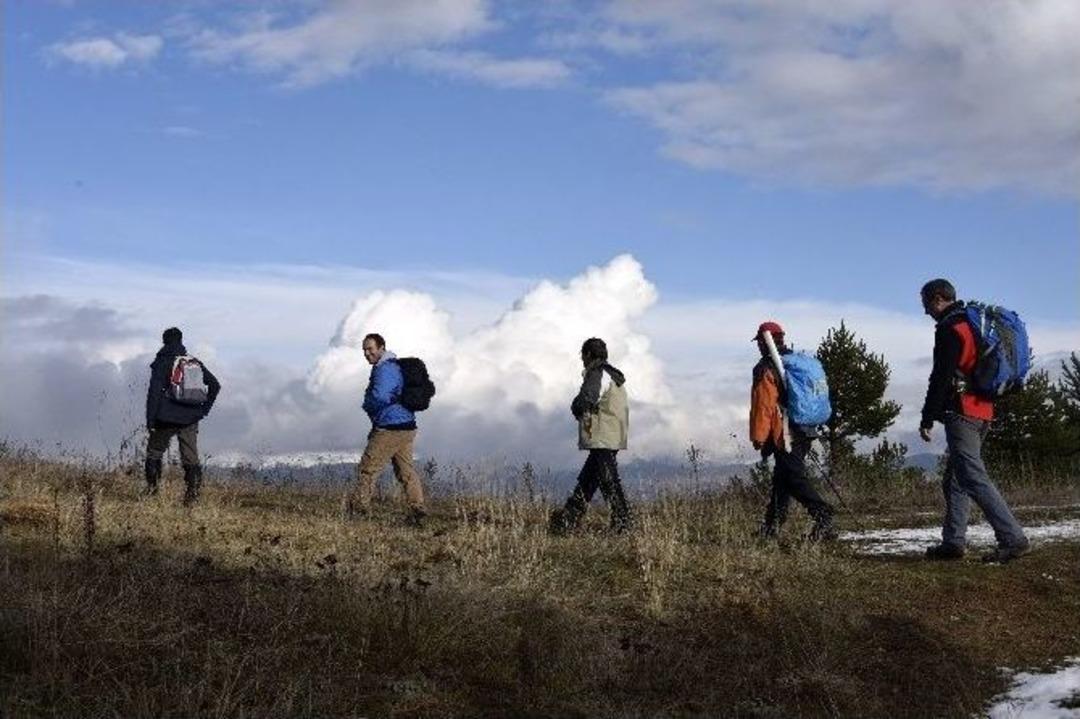 G&uuml;m&uuml;şhaneli Dağcılar Yeniyol K&ouml;y&uuml;nde Y&uuml;r&uuml;y&uuml;ş Ger&ccedil;ekleştirdi