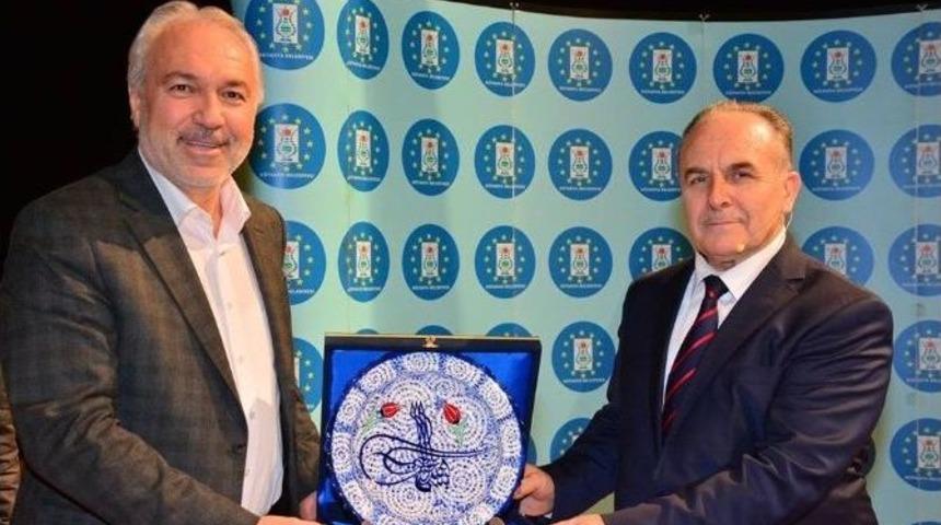 K&uuml;tahya Belediyesi&rsquo;nden Mehmet Zahid Kotku&rsquo;yu Anma Programı