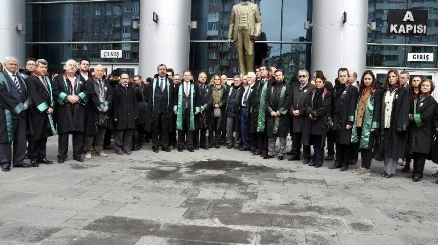 Eskişehir Barosu Tahir El&ccedil;i&rsquo;yi Andı