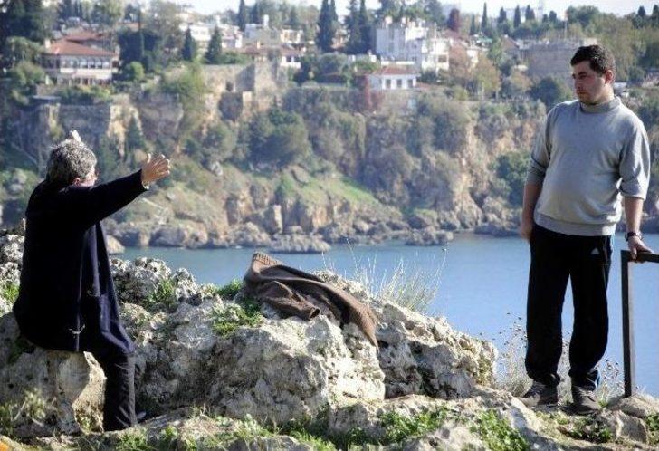 Annenin En Zor Görevi G2