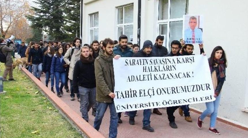 &Uuml;niversite &Ouml;ğrencileri Tahir El&ccedil;i İ&ccedil;in Y&uuml;r&uuml;d&uuml;