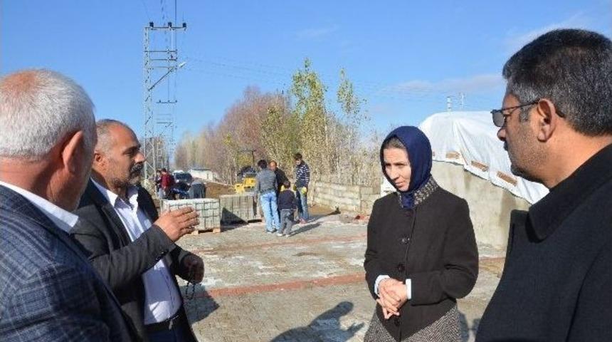 Erciş Belediyesi&rsquo;nden Yol Yapım &Ccedil;alışması