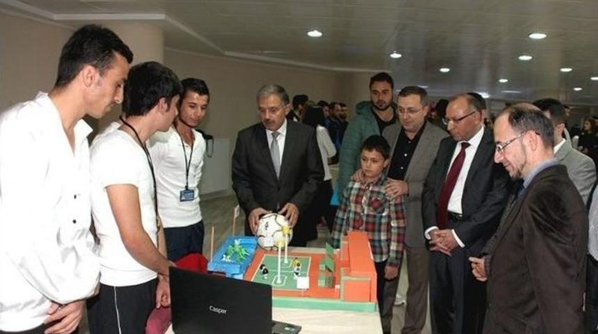 Km&uuml;&rsquo;de Materyal Sergisi A&ccedil;ıldı