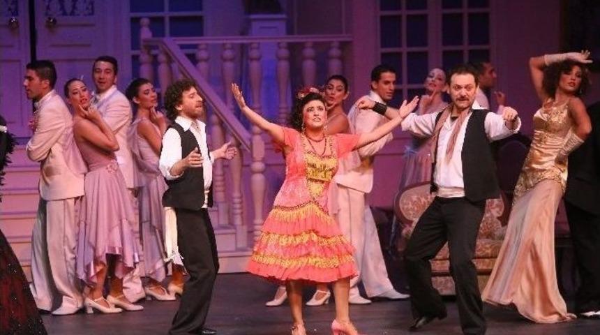 "l&uuml;k&uuml;s Hayat" Anlamlı Buluşmalara Ev Sahipliği Yaptı