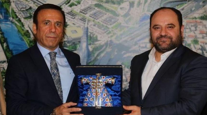 Genç: “değerlerine Bağlı Bir Nesil Hedefliyoruz”