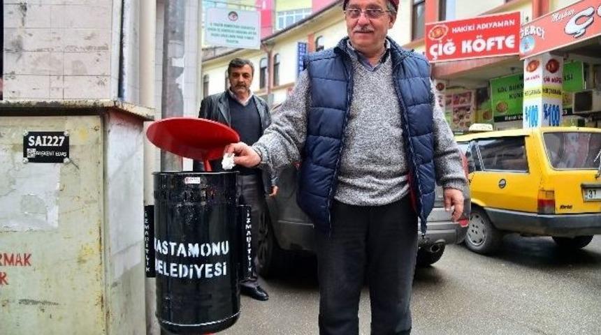 Kastamonu Belediyesi Yeni &Ccedil;&ouml;p Kovaları Aldı