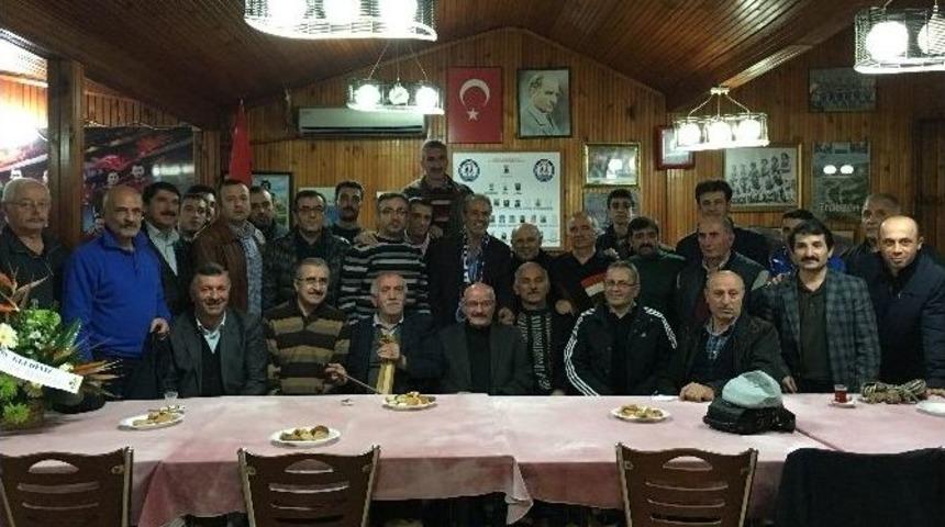 Fırtına Kemal, Yalova&rsquo;da Bordo Mavili Renklere G&ouml;n&uuml;l Verenlerle Buluştu