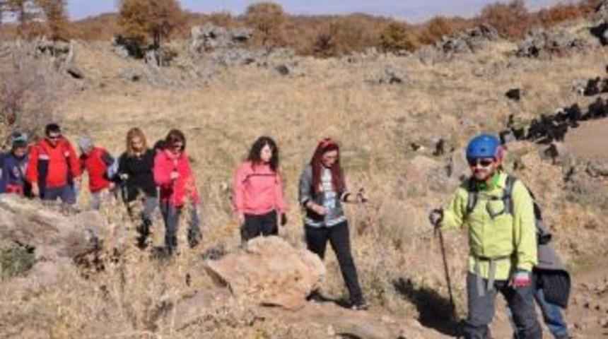 Aksadak Gen&ccedil;lere Doğayı Sevdirecek