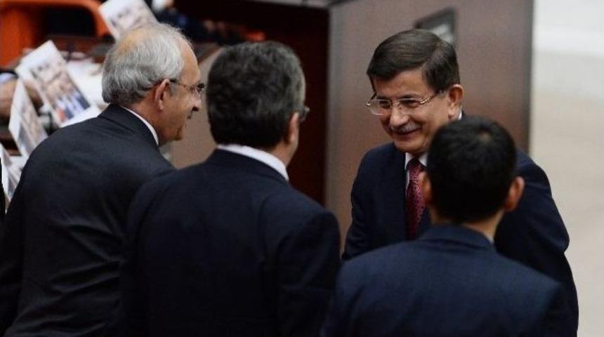 Başbakan K&uuml;rs&uuml;den İndi Muhalefete Gitti