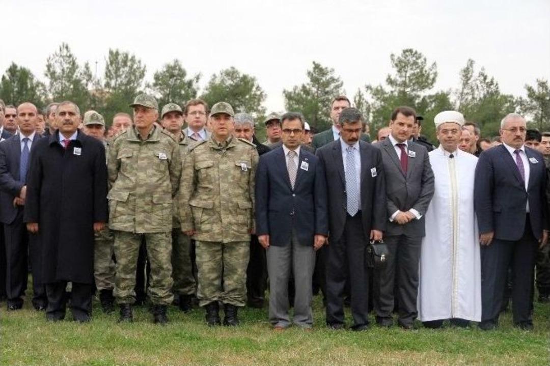 Şehit Uzman &Ccedil;avuş Memleketine Uğurlandı