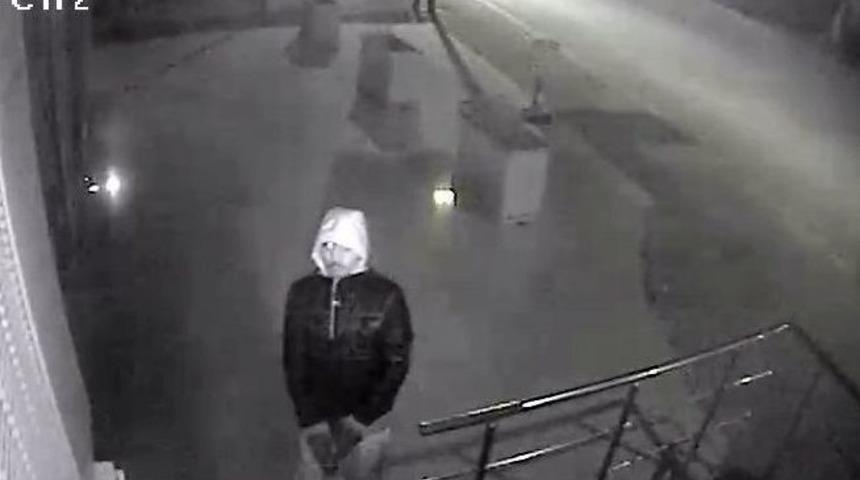 Hırsızın "tuvalet" Bahanesi Tutmadı