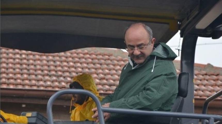 B&uuml;nyan Belediye Başkanı Şinasi G&uuml;lc&uuml;oğlu: