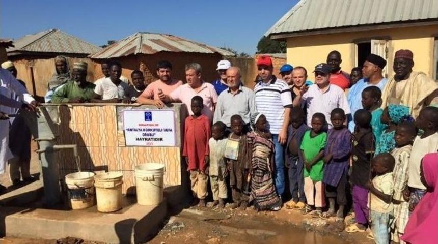 Korkutelili İş Adamlarından Nijerya&rsquo;ya Su Kuyusu Hayratı