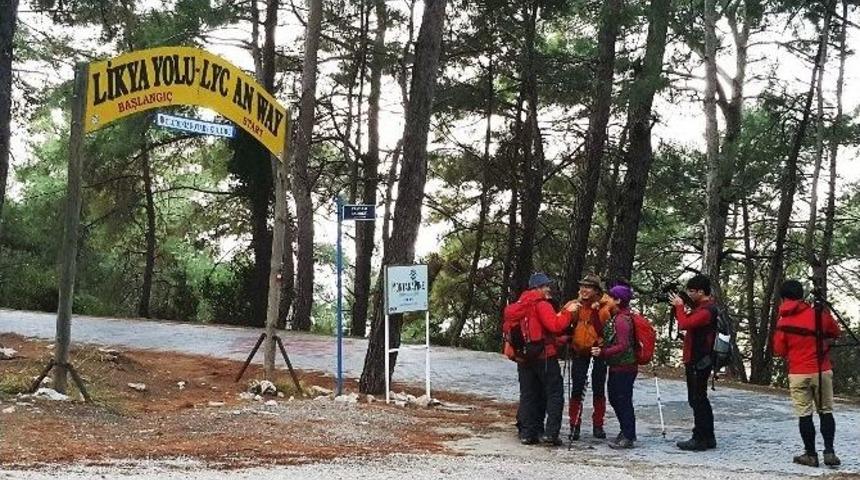 Likya Yolunun Belgesi &Ccedil;ekiliyor