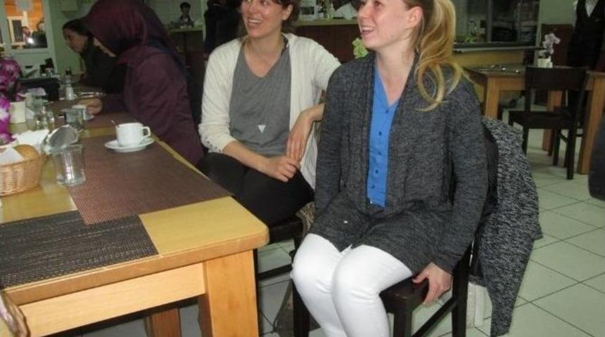 Beyaz Kalpler&rsquo;e Alman Uzmanlardan &Ouml;vg&uuml;