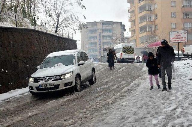 Bitlis’te Kar Yağışı