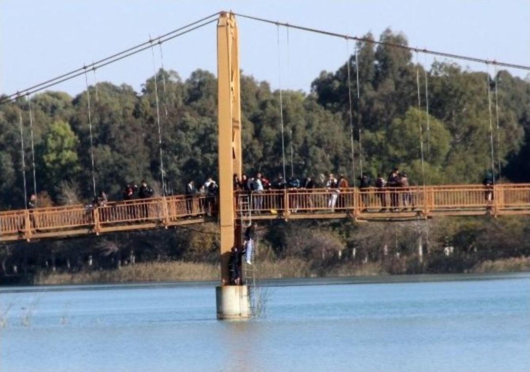 Sevdiği Kızla Evlenemeyince &Ouml;lmek İstedi