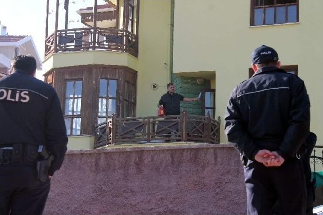 Kiraladıkları Villayı K&ouml;pek Barınağı Yapmışlar