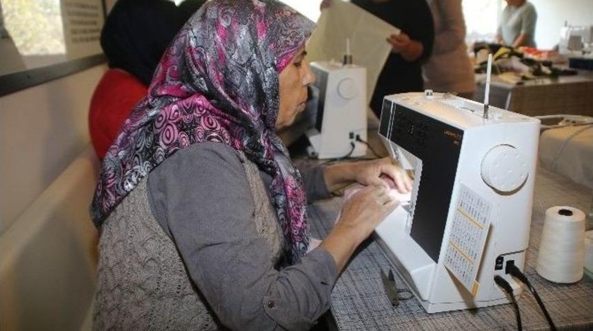 Kırkyama Kursuna Kadınlardan Yoğun İlgi