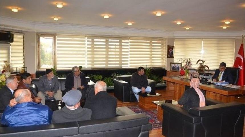 Vatandaşlardan Başkan &Ouml;zg&uuml;ven&rsquo;e Ziyaret