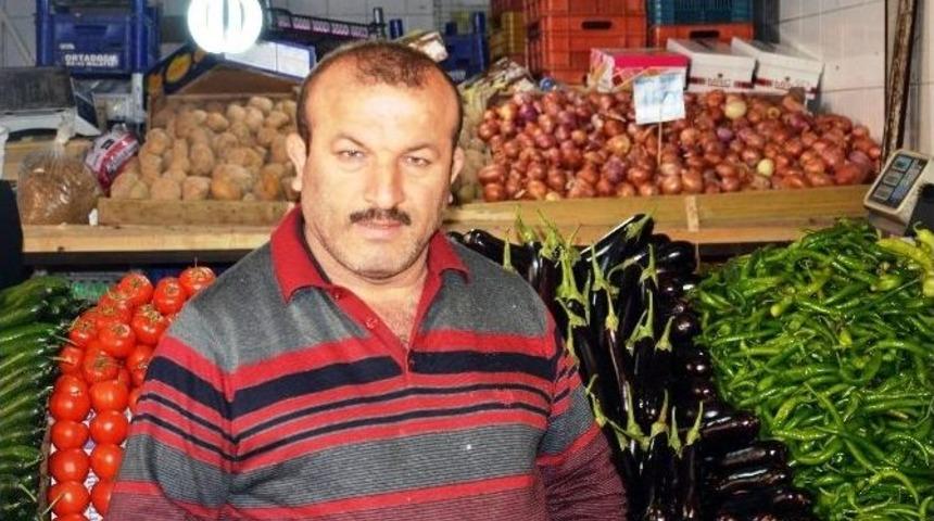 Rusya&rsquo;nın T&uuml;rkiye&rsquo;nin Tarım &Uuml;r&uuml;nlerine İhra&ccedil; Yasağı Getirmesi