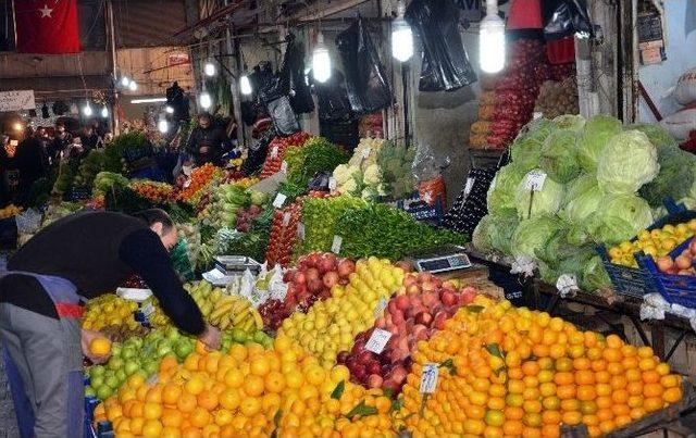 Rusya’nın Türkiye’nin Tarım Ürünlerine İhraç Yasağı Getirmesi