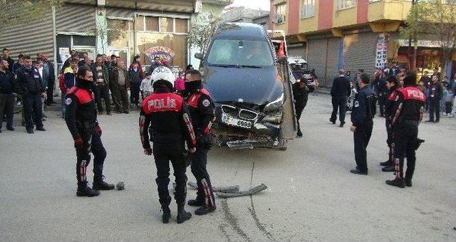 Lüks Araçla Polis Arasında Kovalamaca