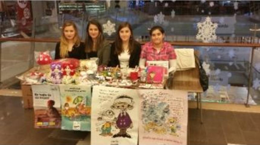 Be&uuml; &Ouml;ğrencilerden L&ouml;sev&rsquo;e Destek Standı