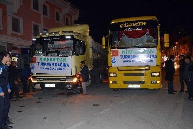 Niksar Ülkü Ocakları’ndan Türkmenlere 2 Tır Dolusu Yardım