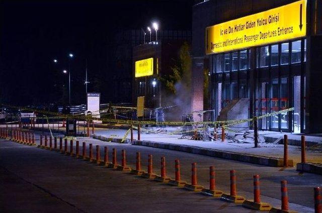 (özel Haber) Gaziantep Havalimanı’nda Bomba Alarmı
