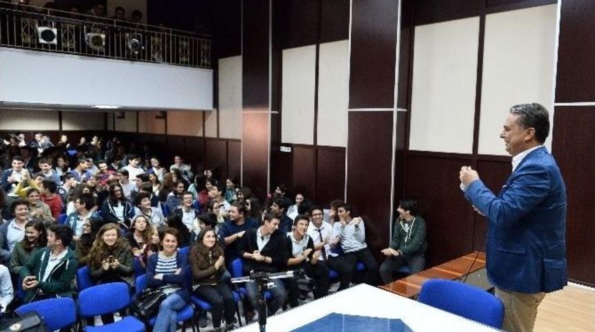 Uysal&rsquo;dan &Ouml;ğrencilere Belediyecilik Dersi