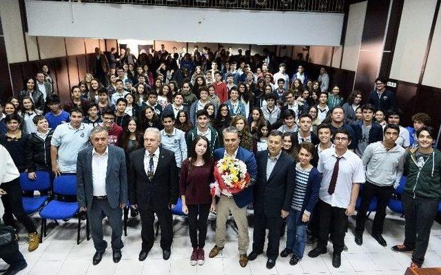 Uysal’dan Öğrencilere Belediyecilik Dersi