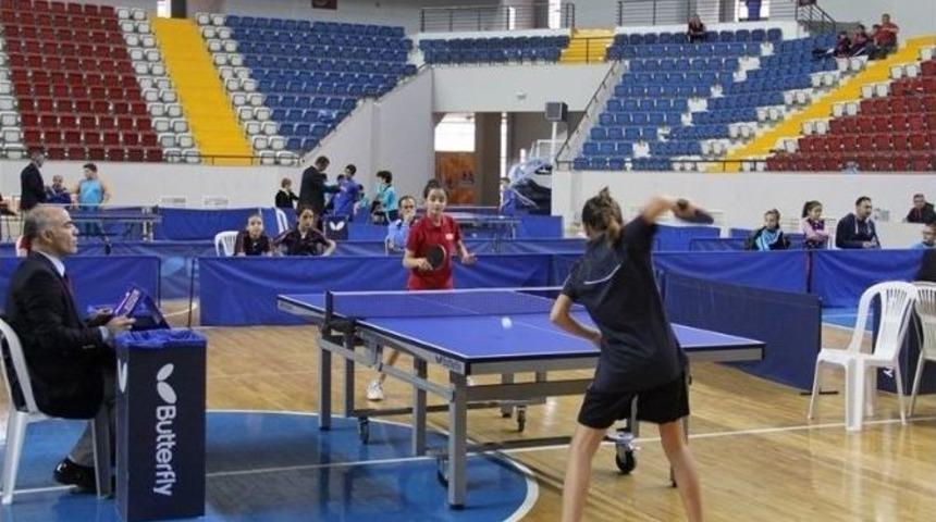 Masa Tenisi Minikler Grup Yarışmaları Mersin&rsquo;de Yapıldı